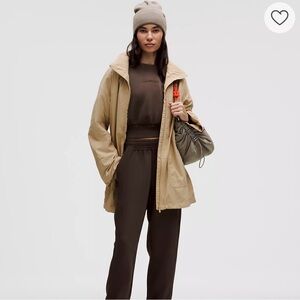 Women's Lululemon hooded mid-length utility jacket